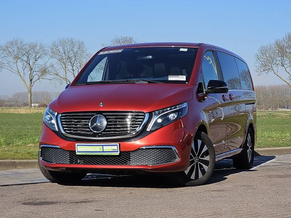 MERCEDES-BENZ - EQV 300