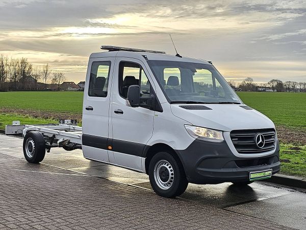 MERCEDES-BENZ - SPRINTER 319