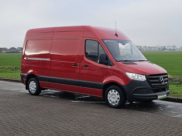 MERCEDES-BENZ - SPRINTER 214