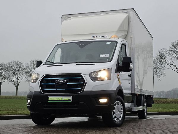 FORD - E-TRANSIT