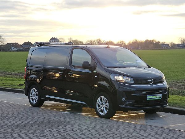 OPEL - VIVARO 2.0