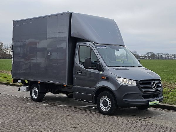 MERCEDES-BENZ - SPRINTER 319