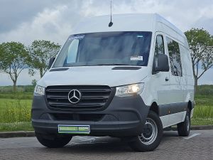 MERCEDES-BENZ - SPRINTER 319