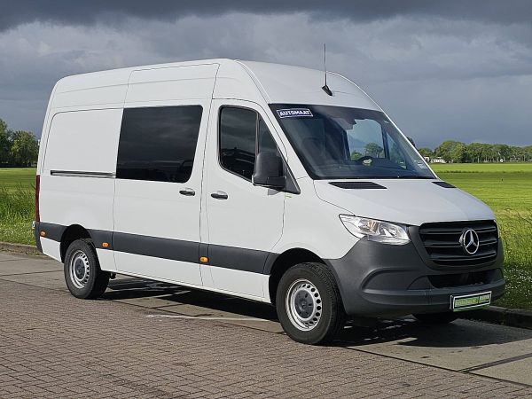 MERCEDES-BENZ - SPRINTER 319