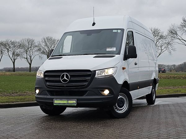 MERCEDES-BENZ - SPRINTER 317