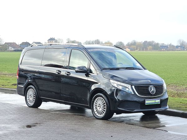 MERCEDES-BENZ - EQV 300