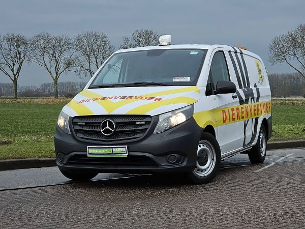 MERCEDES-BENZ - VITO 111