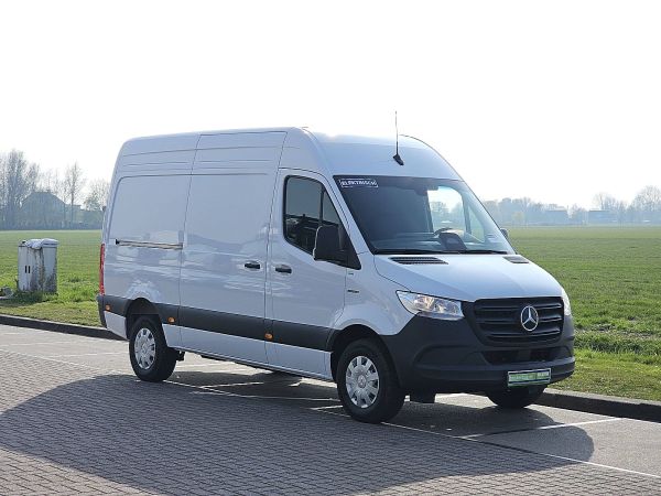 MERCEDES-BENZ - ESPRINTER