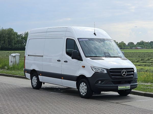MERCEDES-BENZ - SPRINTER 317