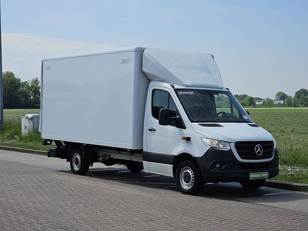 MERCEDES-BENZ - SPRINTER 319