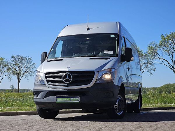 MERCEDES-BENZ - SPRINTER 516