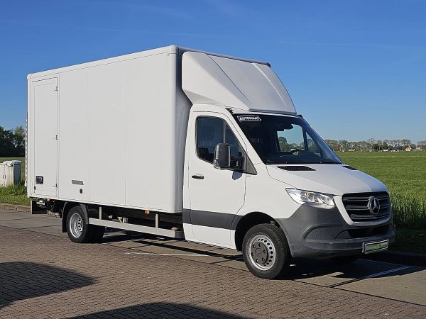 MERCEDES-BENZ - SPRINTER 516