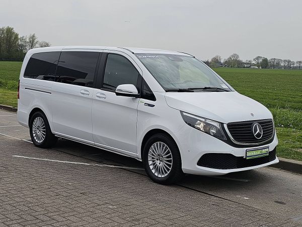 MERCEDES-BENZ - EQV 300