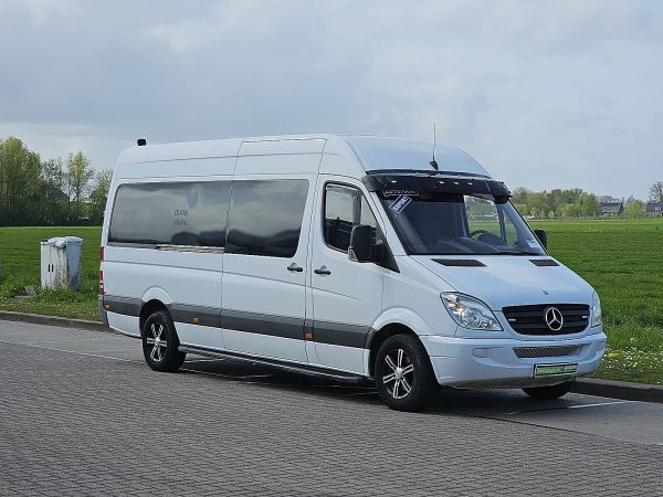 MERCEDES-BENZ - SPRINTER 319