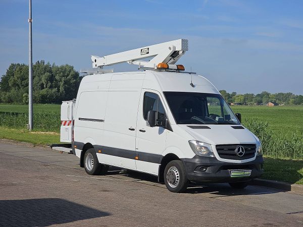 MERCEDES-BENZ - SPRINTER 516