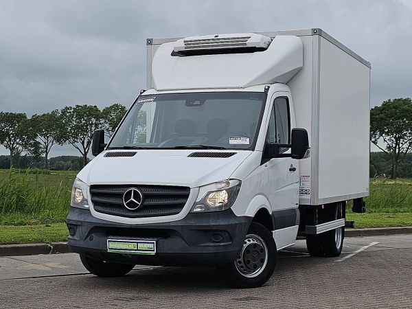 MERCEDES-BENZ - SPRINTER 519