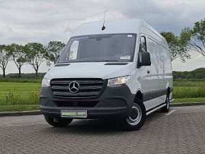 MERCEDES-BENZ - SPRINTER 311