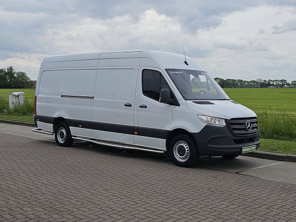 MERCEDES-BENZ - SPRINTER 311