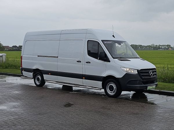 MERCEDES-BENZ - SPRINTER 311