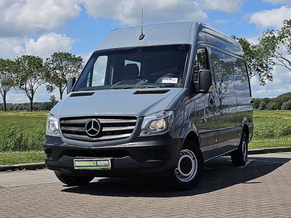 MERCEDES-BENZ - SPRINTER 319