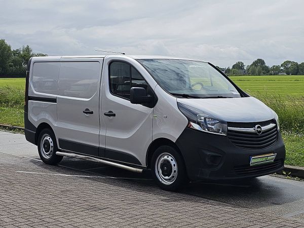 OPEL - VIVARO 1.6