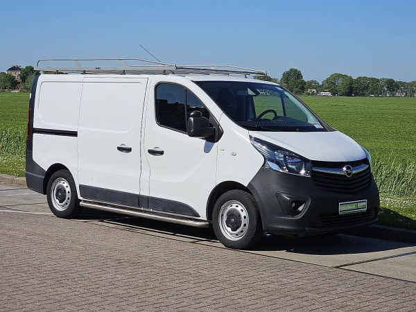 OPEL - VIVARO 1.6