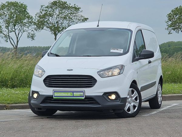 FORD - COURIER