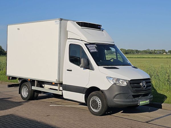 MERCEDES-BENZ - SPRINTER 516