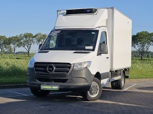 MERCEDES-BENZ - SPRINTER 516