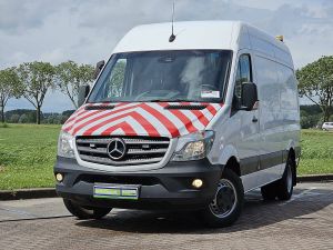 MERCEDES-BENZ - SPRINTER 519