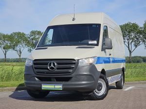 MERCEDES-BENZ - SPRINTER 311