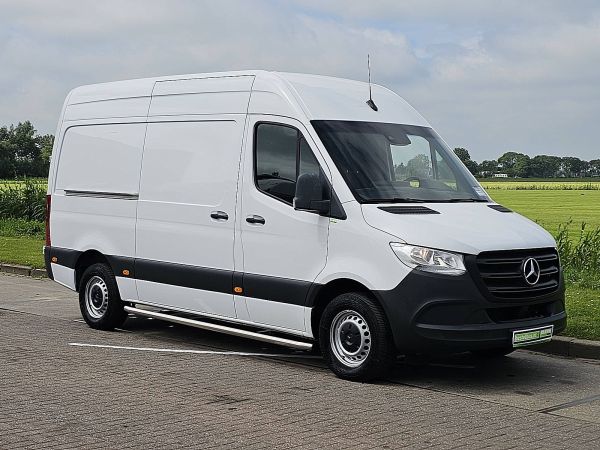MERCEDES-BENZ - SPRINTER 311