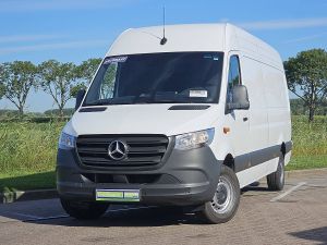 MERCEDES-BENZ - SPRINTER 317