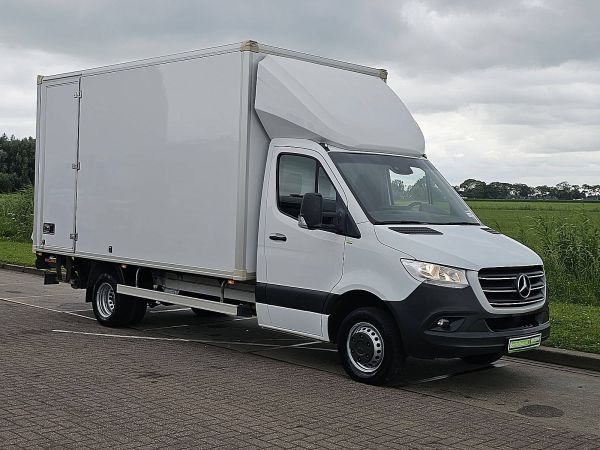 MERCEDES-BENZ - SPRINTER 516