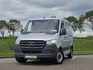 MERCEDES-BENZ - SPRINTER 311