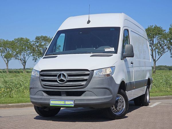 MERCEDES-BENZ - SPRINTER 516