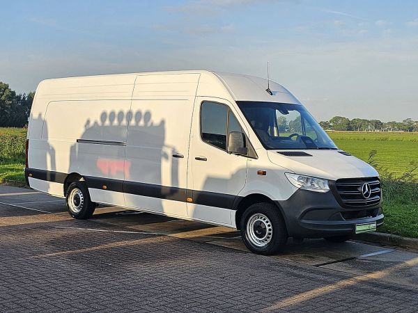 MERCEDES-BENZ - SPRINTER 317