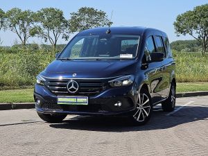 MERCEDES-BENZ - EQT
