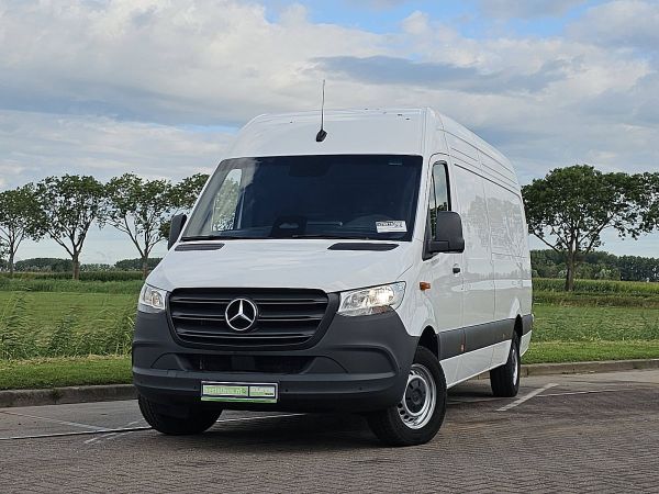 MERCEDES-BENZ - SPRINTER 317