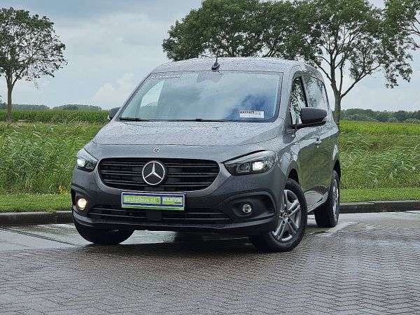 MERCEDES-BENZ - ECITAN