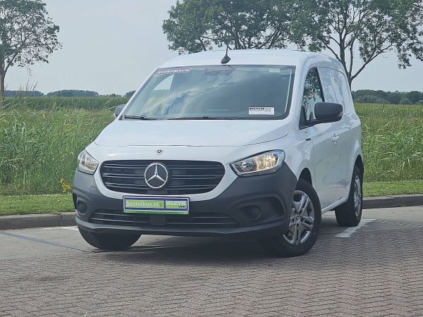 MERCEDES-BENZ - ECITAN