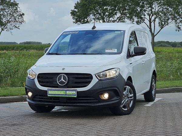 MERCEDES-BENZ - ECITAN