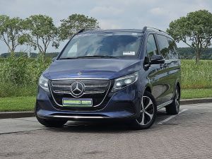 MERCEDES-BENZ - EQV 300