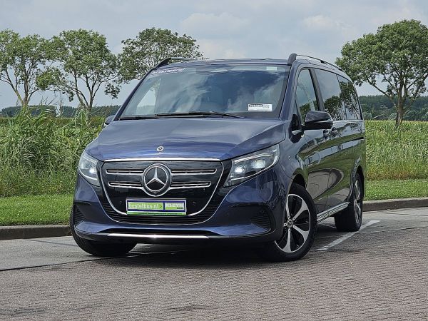 MERCEDES-BENZ - EQV 300