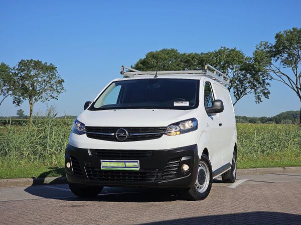 OPEL - VIVARO 1.5