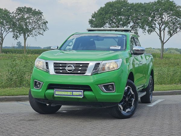 NISSAN - NAVARA