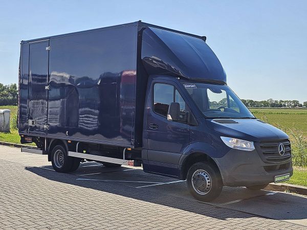 MERCEDES-BENZ - SPRINTER 516