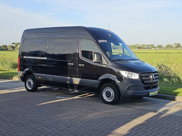 MERCEDES-BENZ - SPRINTER 311