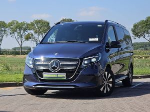 MERCEDES-BENZ - EQV 300