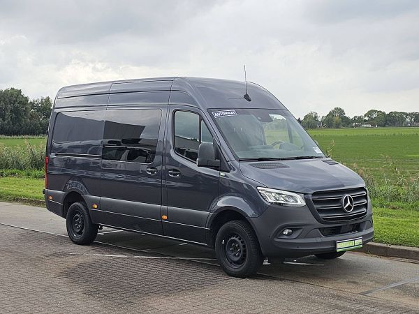 MERCEDES-BENZ - SPRINTER 319